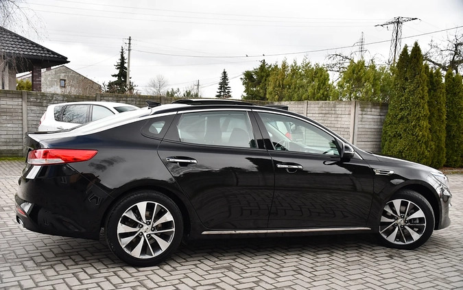 Kia Optima cena 64900 przebieg: 179054, rok produkcji 2017 z Kutno małe 781
